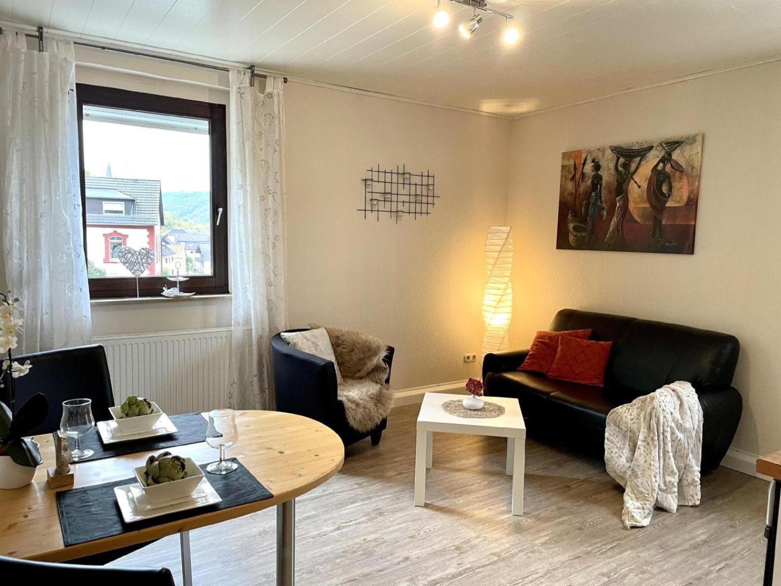 שליידן Ferienwohnung Am Kreuzberg מראה חיצוני תמונה